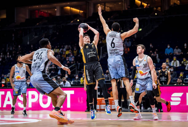 霍勒迪如何 霍勒迪如何