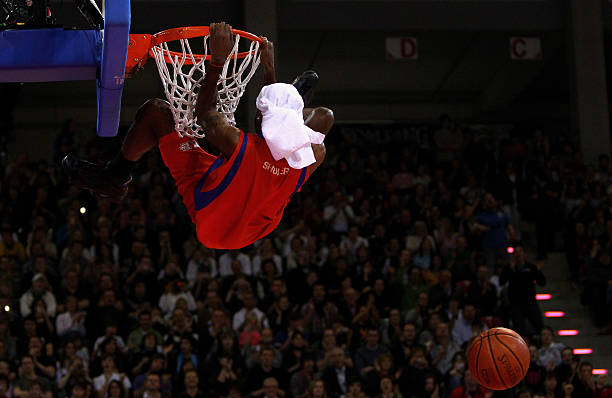 捧起欧冠奖 捧起欧冠奖