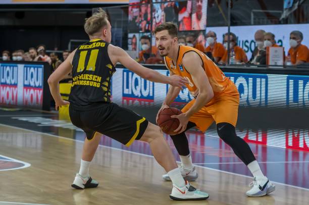 标志着一个 标志着一个